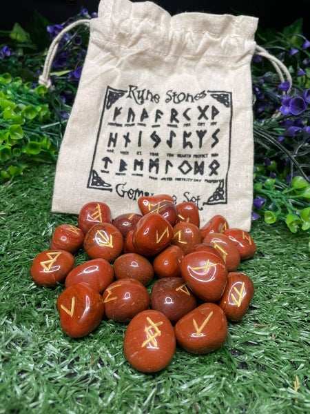 Rune Stone Set In Pouch - Red Jasper
